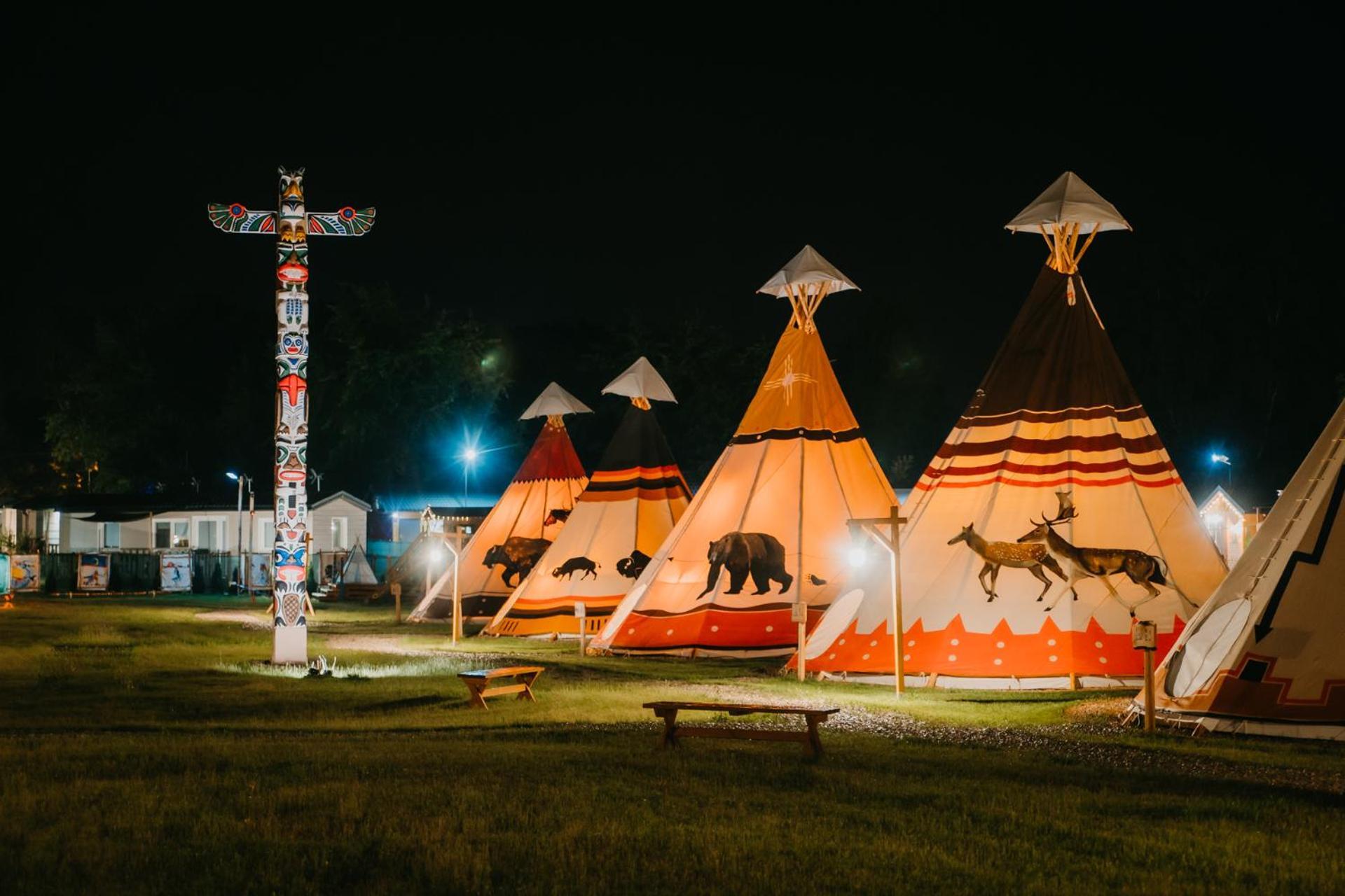 Hotel Indiana Camp - 150 M Od Suntago Park à Grabce-Towarzystwo Extérieur photo