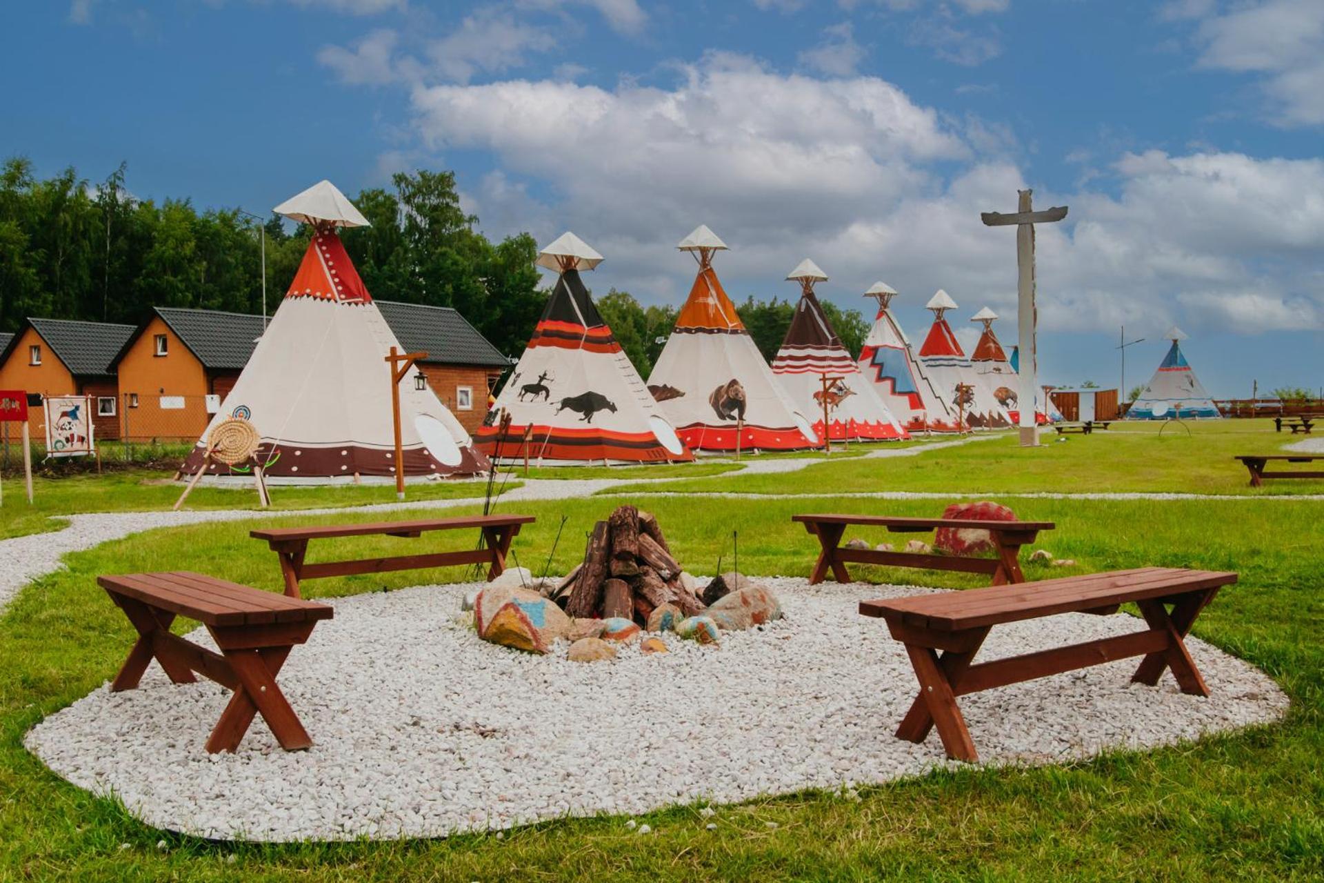 Hotel Indiana Camp - 150 M Od Suntago Park à Grabce-Towarzystwo Extérieur photo