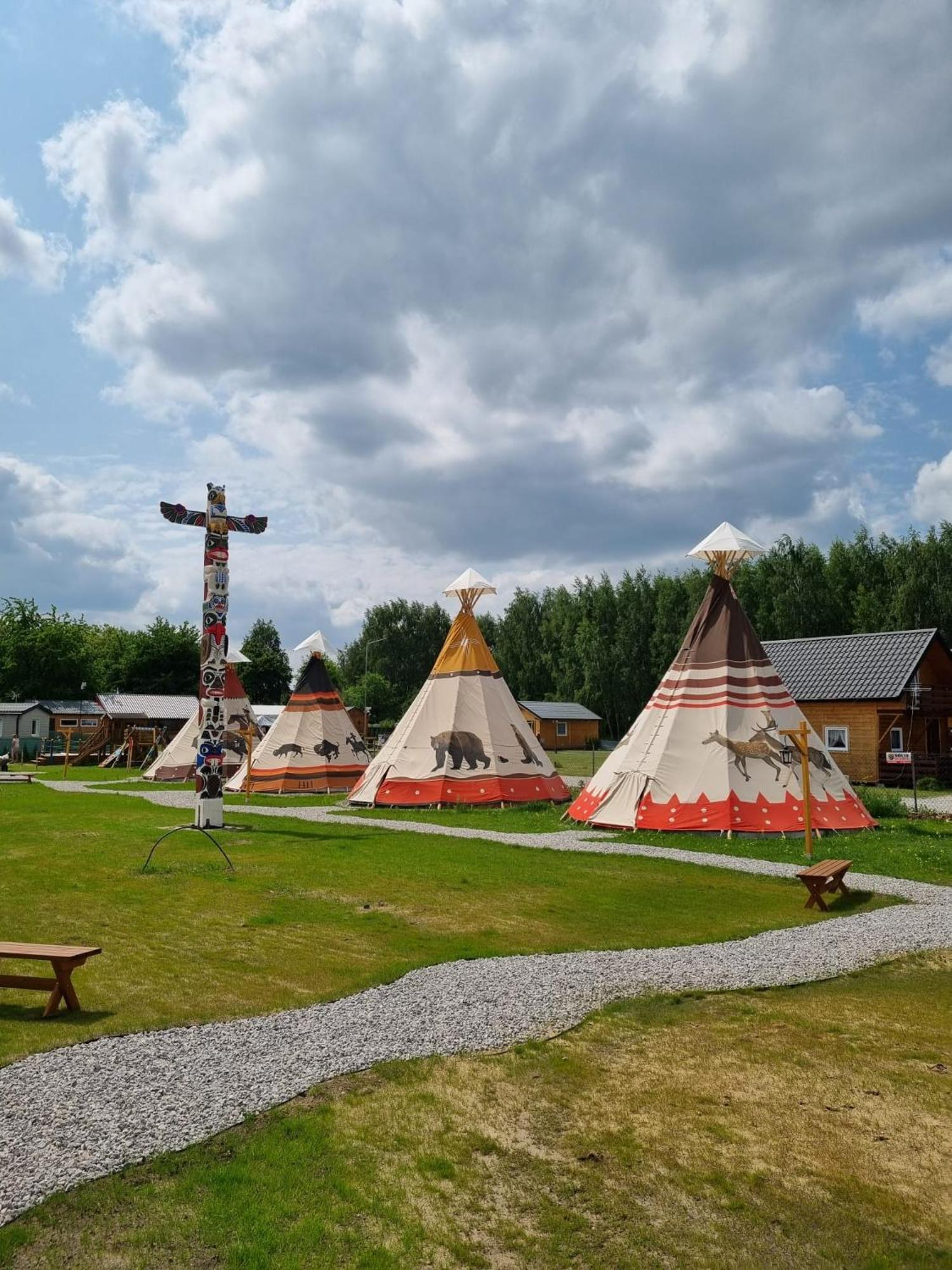 Hotel Indiana Camp - 150 M Od Suntago Park à Grabce-Towarzystwo Extérieur photo