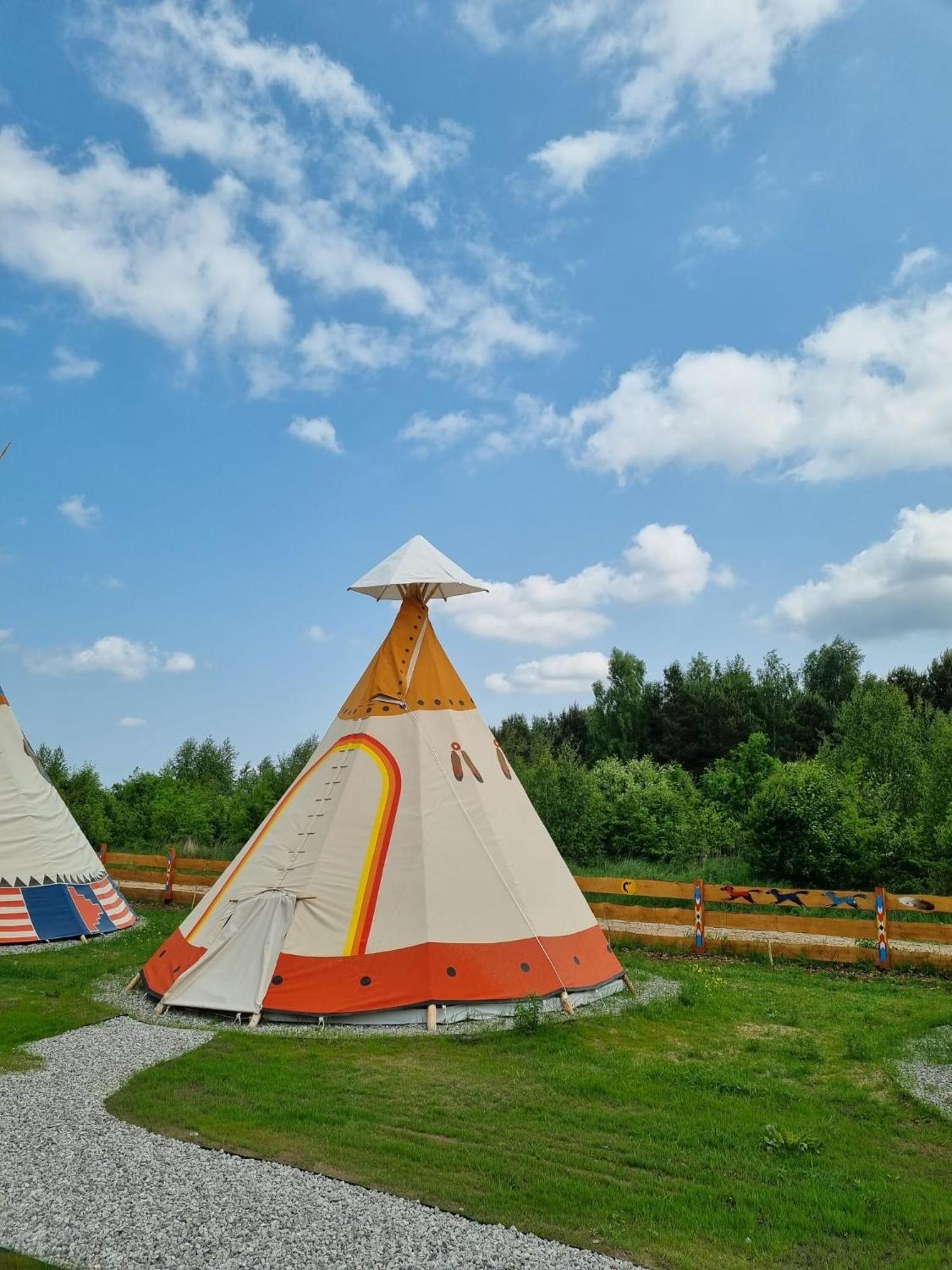 Hotel Indiana Camp - 150 M Od Suntago Park à Grabce-Towarzystwo Extérieur photo