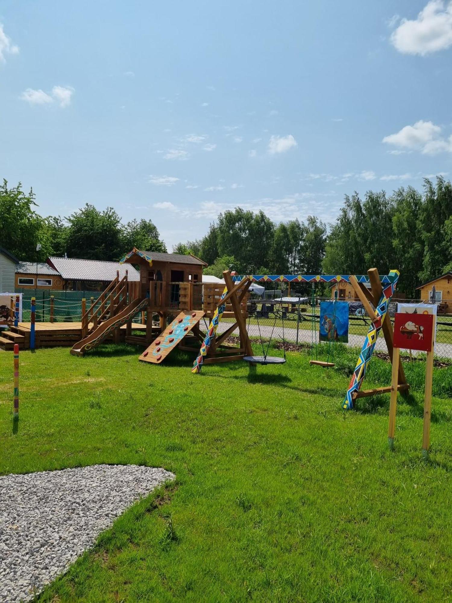 Hotel Indiana Camp - 150 M Od Suntago Park à Grabce-Towarzystwo Extérieur photo